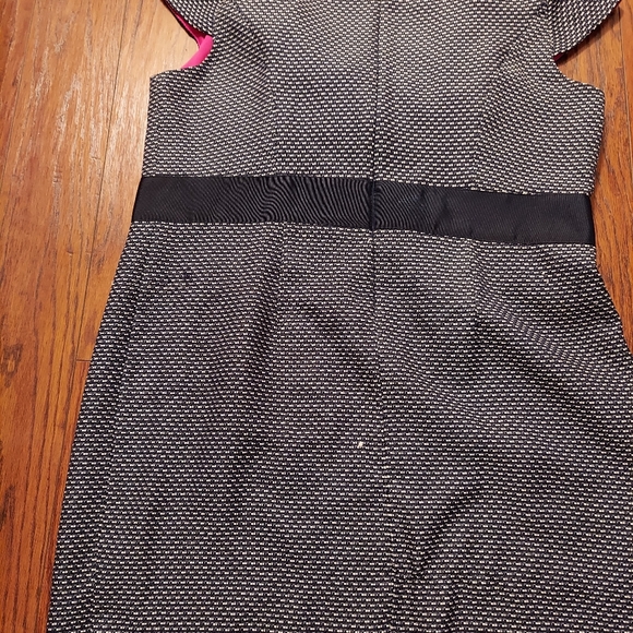 Dress barn Black floral design dress - Picture 2 of 3